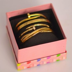 Bracelet en acier inoxydable doré
