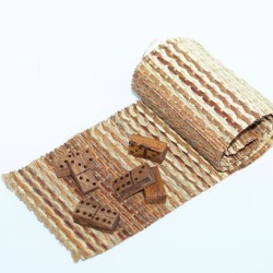 Jeu de dominos en bois artisanal
