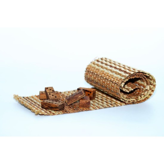 Jeu de dominos en bois artisanal